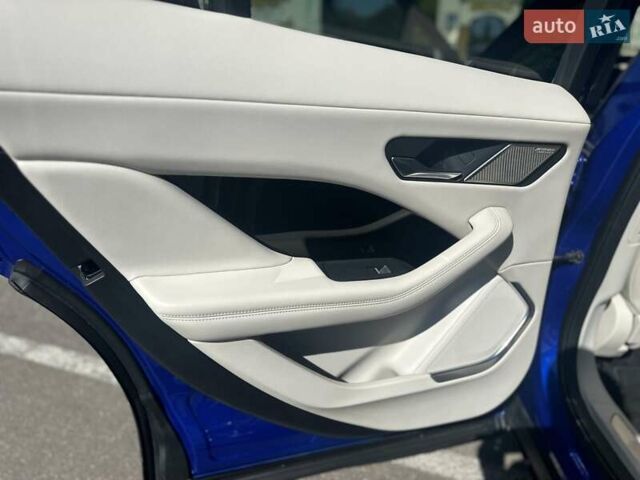 Синий Ягуар I-Pace, объемом двигателя 0 л и пробегом 71 тыс. км за 28500 $, фото 15 на Automoto.ua