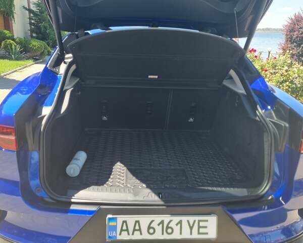 Синий Ягуар I-Pace, объемом двигателя 0 л и пробегом 137 тыс. км за 27500 $, фото 24 на Automoto.ua