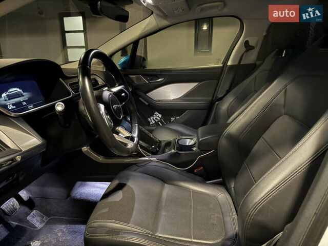 Синій Ягуар I-Pace, об'ємом двигуна 0 л та пробігом 114 тис. км за 30800 $, фото 22 на Automoto.ua