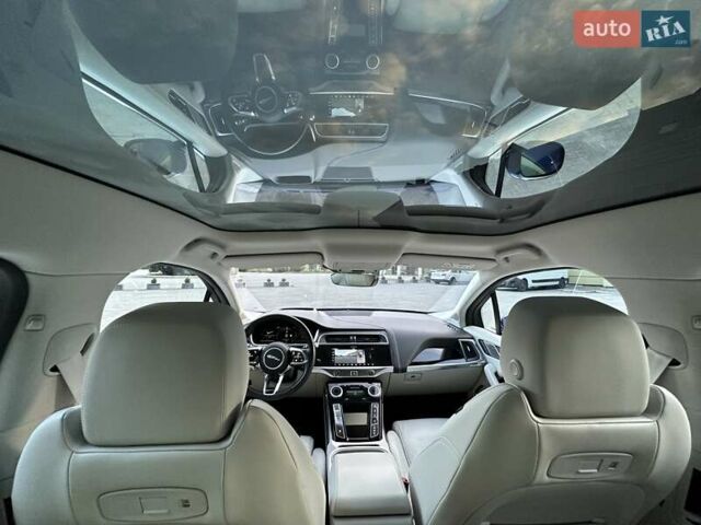 Синий Ягуар I-Pace, объемом двигателя 0 л и пробегом 81 тыс. км за 33790 $, фото 19 на Automoto.ua