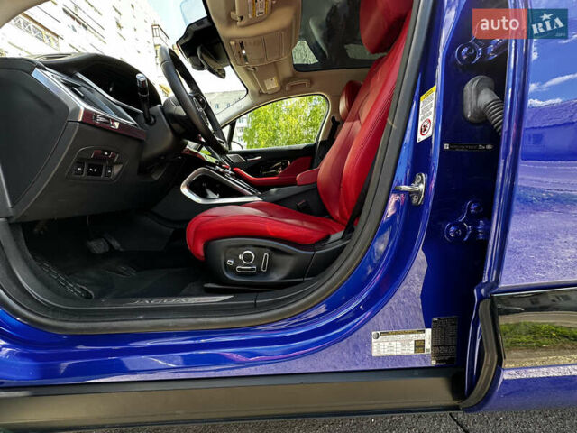 Синий Ягуар I-Pace, объемом двигателя 0 л и пробегом 32 тыс. км за 23400 $, фото 9 на Automoto.ua