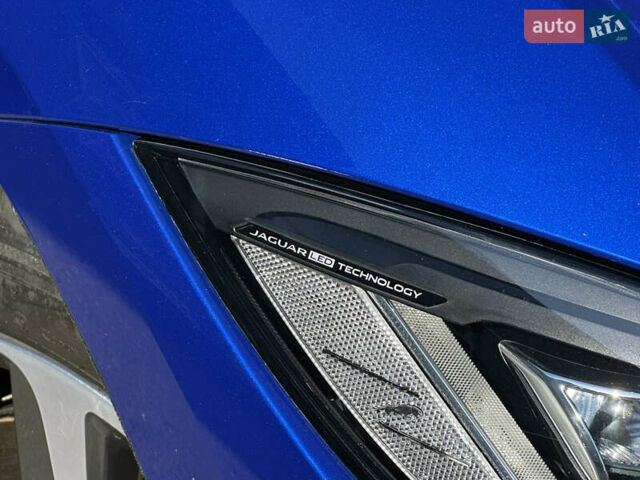 Синий Ягуар I-Pace, объемом двигателя 0 л и пробегом 31 тыс. км за 31500 $, фото 7 на Automoto.ua