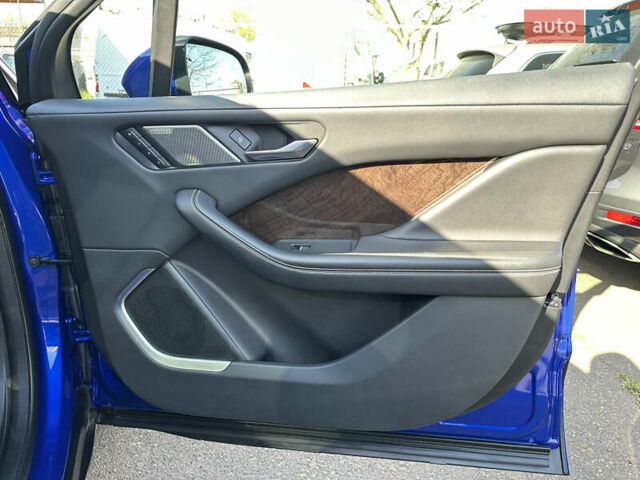 Синий Ягуар I-Pace, объемом двигателя 0 л и пробегом 31 тыс. км за 31500 $, фото 50 на Automoto.ua