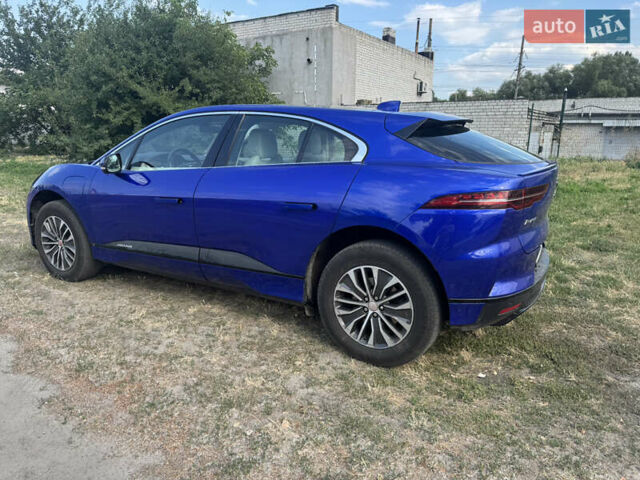 Синий Ягуар I-Pace, объемом двигателя 0 л и пробегом 87 тыс. км за 17400 $, фото 5 на Automoto.ua