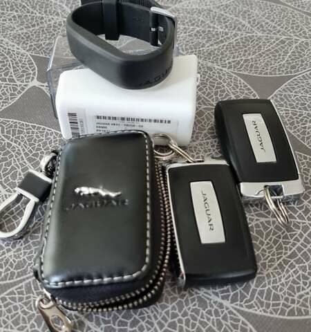 Синій Ягуар I-Pace, об'ємом двигуна 0 л та пробігом 67 тис. км за 24300 $, фото 2 на Automoto.ua