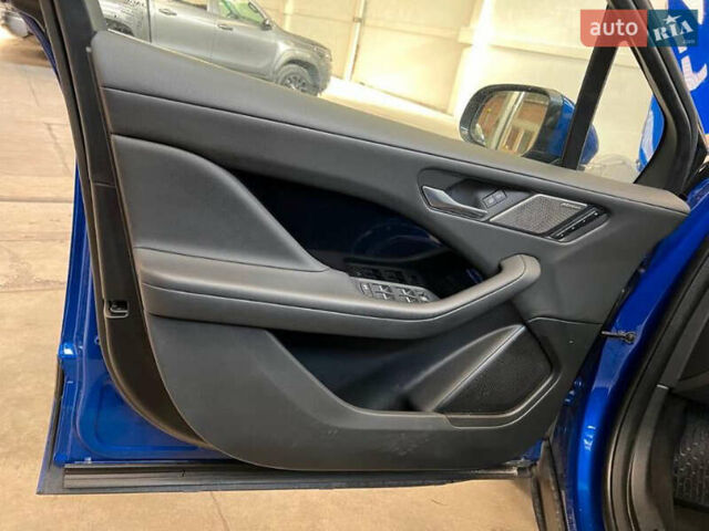 Синий Ягуар I-Pace, объемом двигателя 0 л и пробегом 65 тыс. км за 39000 $, фото 20 на Automoto.ua