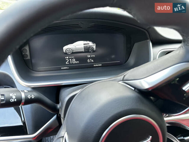 Синий Ягуар I-Pace, объемом двигателя 0 л и пробегом 32 тыс. км за 23400 $, фото 5 на Automoto.ua