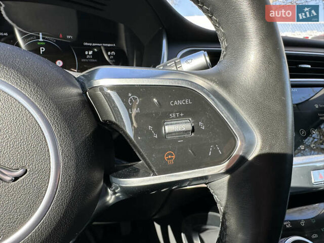 Синий Ягуар I-Pace, объемом двигателя 0 л и пробегом 31 тыс. км за 31500 $, фото 34 на Automoto.ua