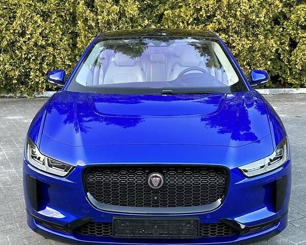 Синий Ягуар I-Pace, объемом двигателя 0 л и пробегом 81 тыс. км за 33790 $, фото 1 на Automoto.ua