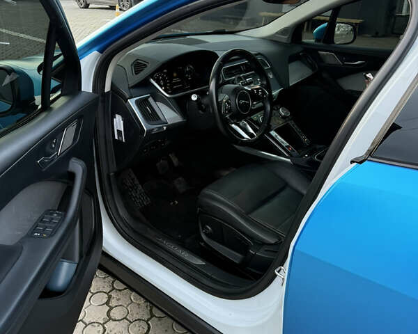 Синій Ягуар I-Pace, об'ємом двигуна 0 л та пробігом 114 тис. км за 30800 $, фото 13 на Automoto.ua