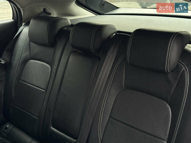Синий Ягуар I-Pace, объемом двигателя 0 л и пробегом 124 тыс. км за 22499 $, фото 74 на Automoto.ua