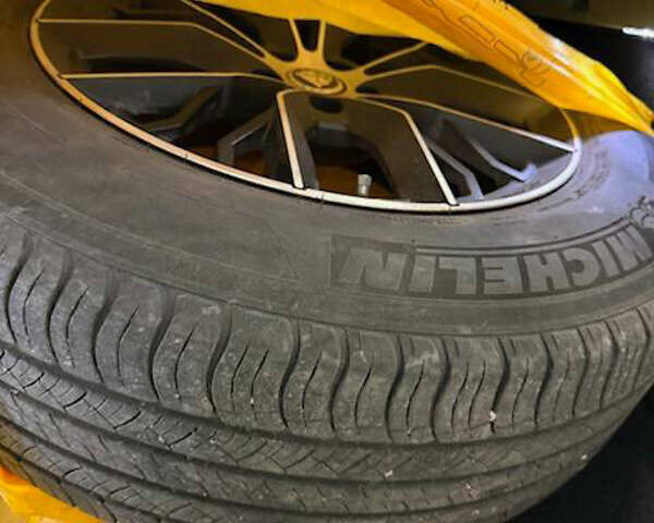 Синий Ягуар I-Pace, объемом двигателя 0 л и пробегом 77 тыс. км за 19900 $, фото 35 на Automoto.ua