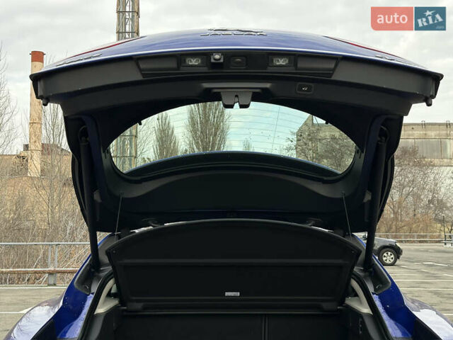 Синий Ягуар I-Pace, объемом двигателя 0 л и пробегом 124 тыс. км за 22499 $, фото 89 на Automoto.ua