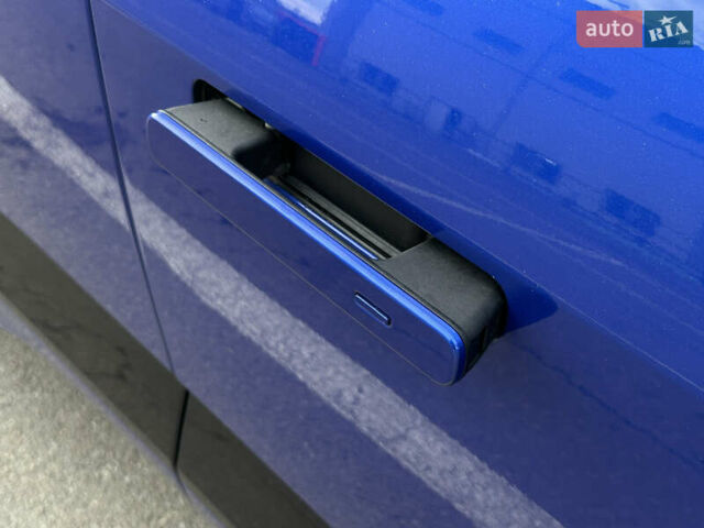 Синий Ягуар I-Pace, объемом двигателя 0 л и пробегом 124 тыс. км за 22499 $, фото 28 на Automoto.ua
