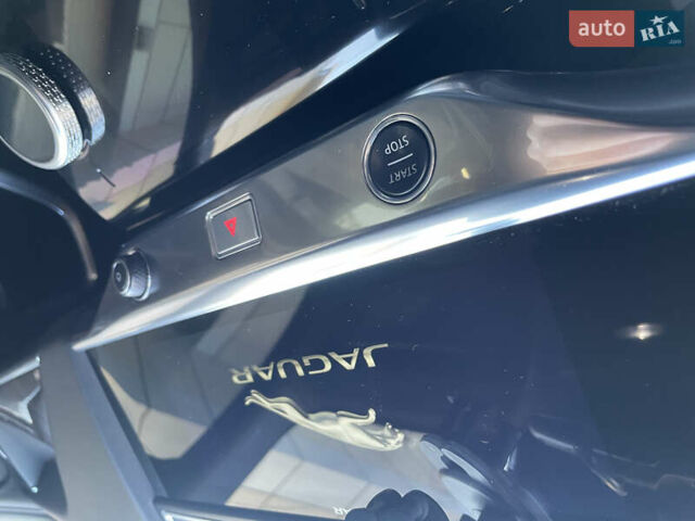 Синий Ягуар I-Pace, объемом двигателя 0 л и пробегом 95 тыс. км за 34900 $, фото 35 на Automoto.ua