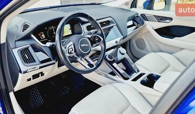 Синий Ягуар I-Pace, объемом двигателя 0 л и пробегом 99 тыс. км за 24999 $, фото 55 на Automoto.ua