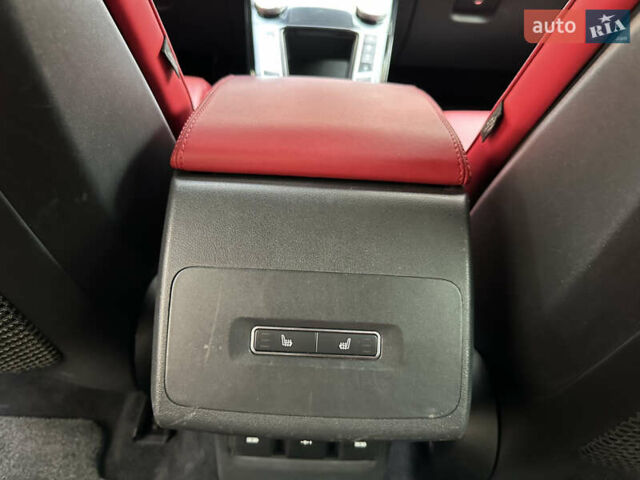 Ягуар I-Pace 2020 в Киеве на Automoto.ua Синий Ягуар I-Pace, объемом двигателя 0 л и пробегом 62 тыс. км за 28900 $, фото 33 на Automoto.ua