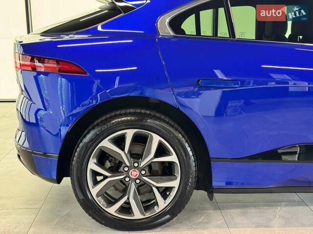 Синий Ягуар I-Pace, объемом двигателя 0 л и пробегом 68 тыс. км за 31900 $, фото 7 на Automoto.ua