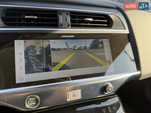 Синий Ягуар I-Pace, объемом двигателя 0 л и пробегом 83 тыс. км за 30700 $, фото 40 на Automoto.ua