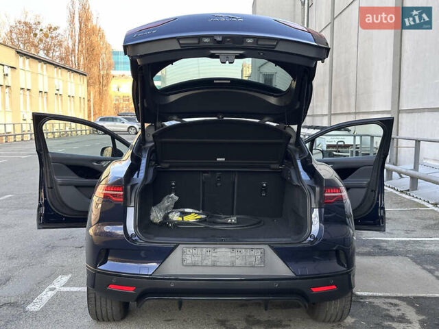 Синий Ягуар I-Pace, объемом двигателя 0 л и пробегом 117 тыс. км за 23500 $, фото 84 на Automoto.ua