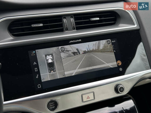 Синий Ягуар I-Pace, объемом двигателя 0 л и пробегом 107 тыс. км за 26500 $, фото 43 на Automoto.ua