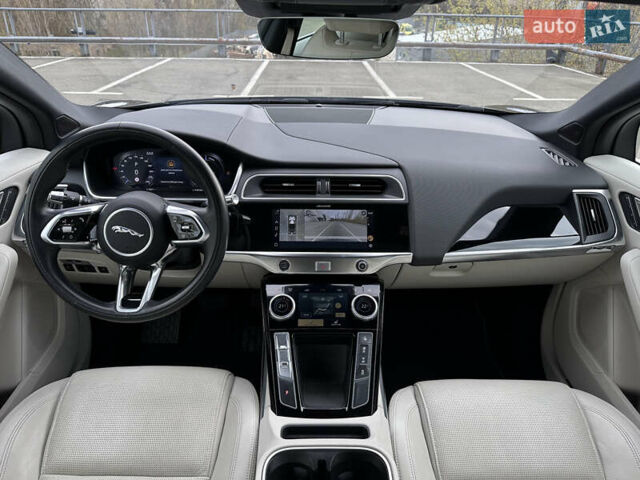 Синий Ягуар I-Pace, объемом двигателя 0 л и пробегом 107 тыс. км за 26500 $, фото 32 на Automoto.ua