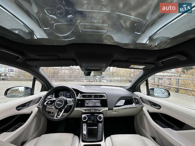 Синий Ягуар I-Pace, объемом двигателя 0 л и пробегом 107 тыс. км за 26500 $, фото 33 на Automoto.ua