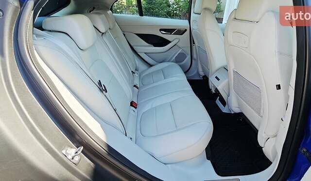 Синий Ягуар I-Pace, объемом двигателя 0 л и пробегом 121 тыс. км за 24999 $, фото 95 на Automoto.ua