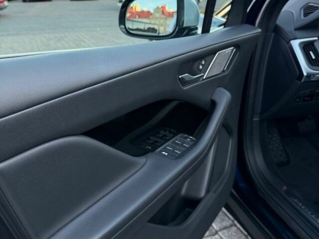 Ягуар I-Pace 2020 в Луцке на Automoto.ua Синий Ягуар I-Pace, объемом двигателя 0 л и пробегом 90 тыс. км за 29900 $, фото 5 на Automoto.ua