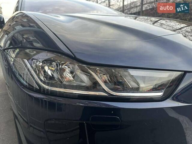 Синий Ягуар I-Pace, объемом двигателя 0 л и пробегом 92 тыс. км за 27299 $, фото 18 на Automoto.ua
