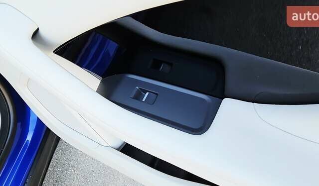 Синий Ягуар I-Pace, объемом двигателя 0 л и пробегом 121 тыс. км за 24999 $, фото 89 на Automoto.ua