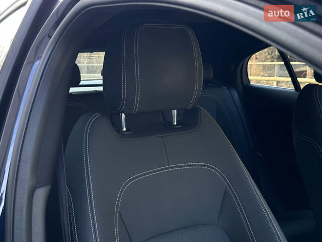 Синий Ягуар I-Pace, объемом двигателя 0 л и пробегом 117 тыс. км за 23500 $, фото 52 на Automoto.ua