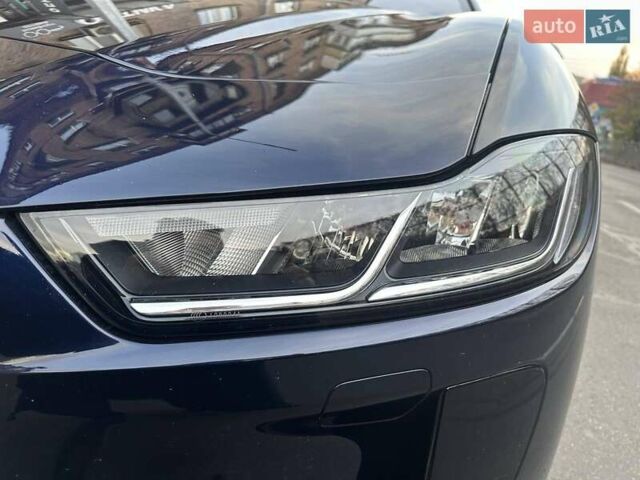 Синий Ягуар I-Pace, объемом двигателя 0 л и пробегом 92 тыс. км за 27299 $, фото 19 на Automoto.ua