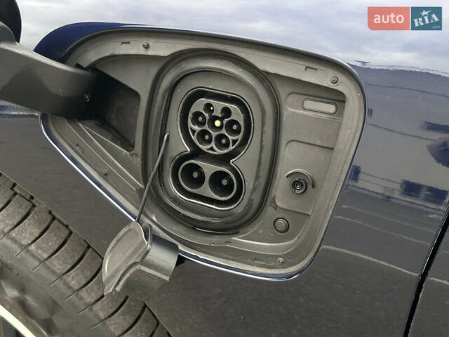 Синий Ягуар I-Pace, объемом двигателя 0 л и пробегом 107 тыс. км за 26500 $, фото 18 на Automoto.ua