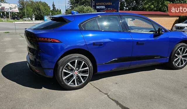 Синий Ягуар I-Pace, объемом двигателя 0 л и пробегом 121 тыс. км за 24999 $, фото 45 на Automoto.ua