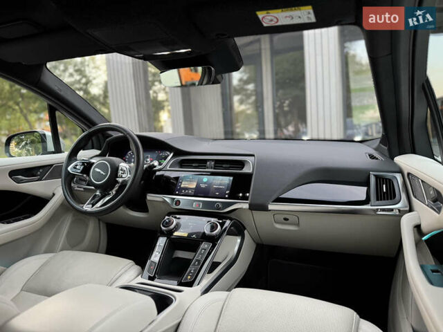 Синий Ягуар I-Pace, объемом двигателя 0 л и пробегом 190 тыс. км за 23500 $, фото 58 на Automoto.ua