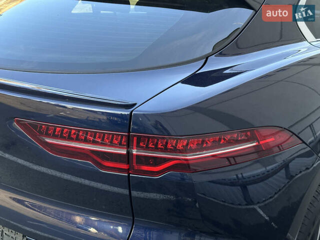Синий Ягуар I-Pace, объемом двигателя 0 л и пробегом 117 тыс. км за 23500 $, фото 26 на Automoto.ua