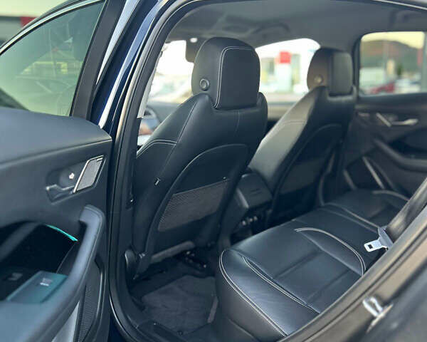 Синий Ягуар I-Pace, объемом двигателя 0 л и пробегом 75 тыс. км за 24900 $, фото 13 на Automoto.ua