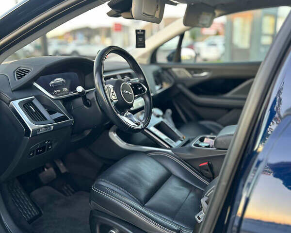Синий Ягуар I-Pace, объемом двигателя 0 л и пробегом 75 тыс. км за 24900 $, фото 9 на Automoto.ua