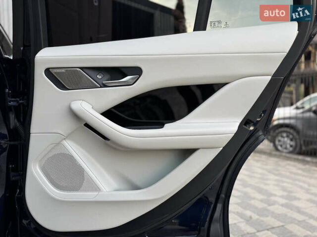 Синий Ягуар I-Pace, объемом двигателя 0 л и пробегом 190 тыс. км за 23500 $, фото 72 на Automoto.ua