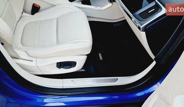 Синий Ягуар I-Pace, объемом двигателя 0 л и пробегом 99 тыс. км за 24999 $, фото 75 на Automoto.ua