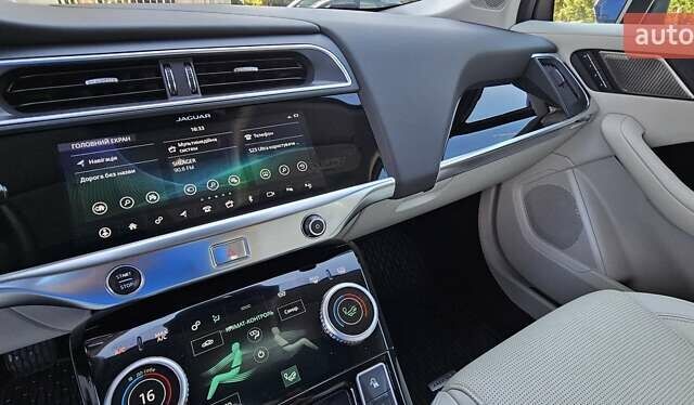 Синий Ягуар I-Pace, объемом двигателя 0 л и пробегом 121 тыс. км за 24999 $, фото 77 на Automoto.ua