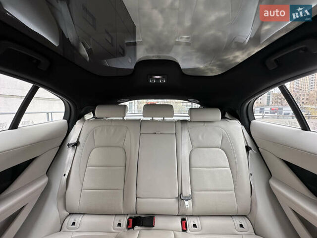 Синий Ягуар I-Pace, объемом двигателя 0 л и пробегом 107 тыс. км за 26500 $, фото 64 на Automoto.ua