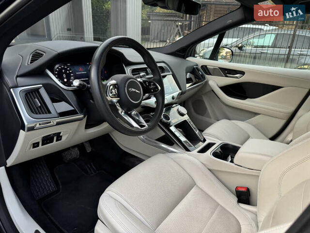 Синий Ягуар I-Pace, объемом двигателя 0 л и пробегом 190 тыс. км за 23500 $, фото 56 на Automoto.ua