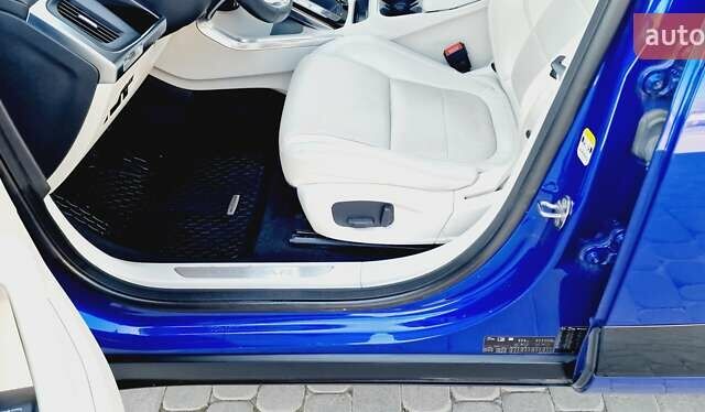 Синий Ягуар I-Pace, объемом двигателя 0 л и пробегом 99 тыс. км за 24999 $, фото 51 на Automoto.ua