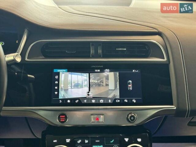 Синий Ягуар I-Pace, объемом двигателя 0 л и пробегом 68 тыс. км за 31900 $, фото 45 на Automoto.ua