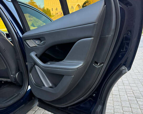 Синій Ягуар I-Pace, об'ємом двигуна 0 л та пробігом 90 тис. км за 29900 $, фото 16 на Automoto.ua