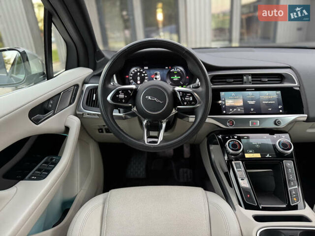 Синий Ягуар I-Pace, объемом двигателя 0 л и пробегом 190 тыс. км за 23500 $, фото 54 на Automoto.ua