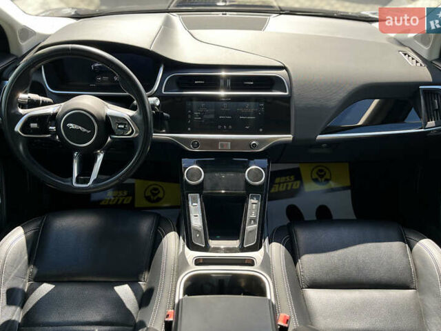 Синий Ягуар I-Pace, объемом двигателя 0 л и пробегом 75 тыс. км за 25990 $, фото 8 на Automoto.ua