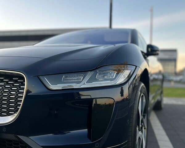 Синий Ягуар I-Pace, объемом двигателя 0 л и пробегом 75 тыс. км за 24900 $, фото 2 на Automoto.ua